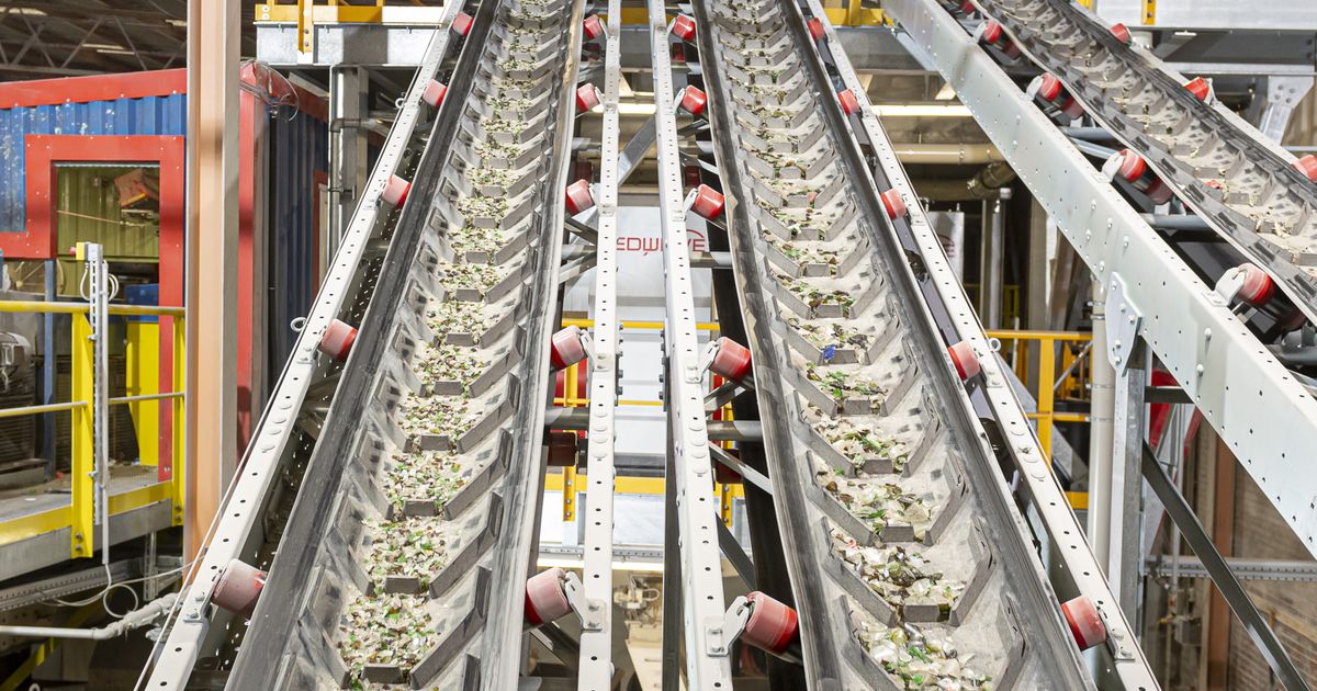 How Glass Recycling Works: Inside Beatson Clark’s Onsite Recycling Plant