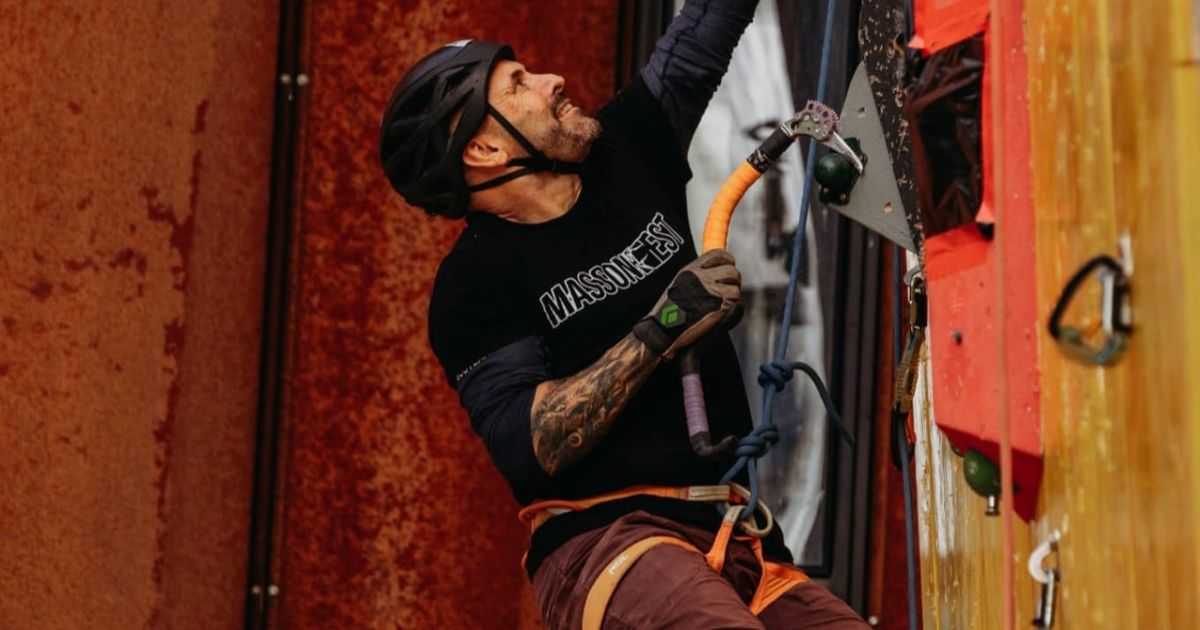 Winter Ice & Dry Tooling Training Course – Starts 2nd December!