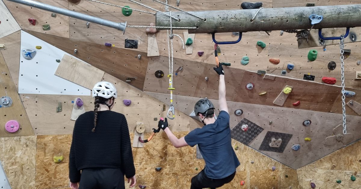 Intermediate Dry Tooling Course